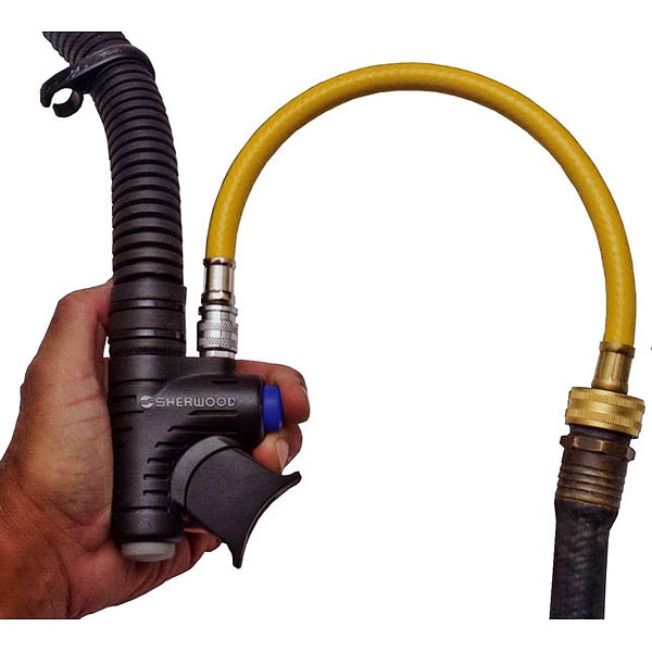 Rinceur de bouée avec connexion inflateur